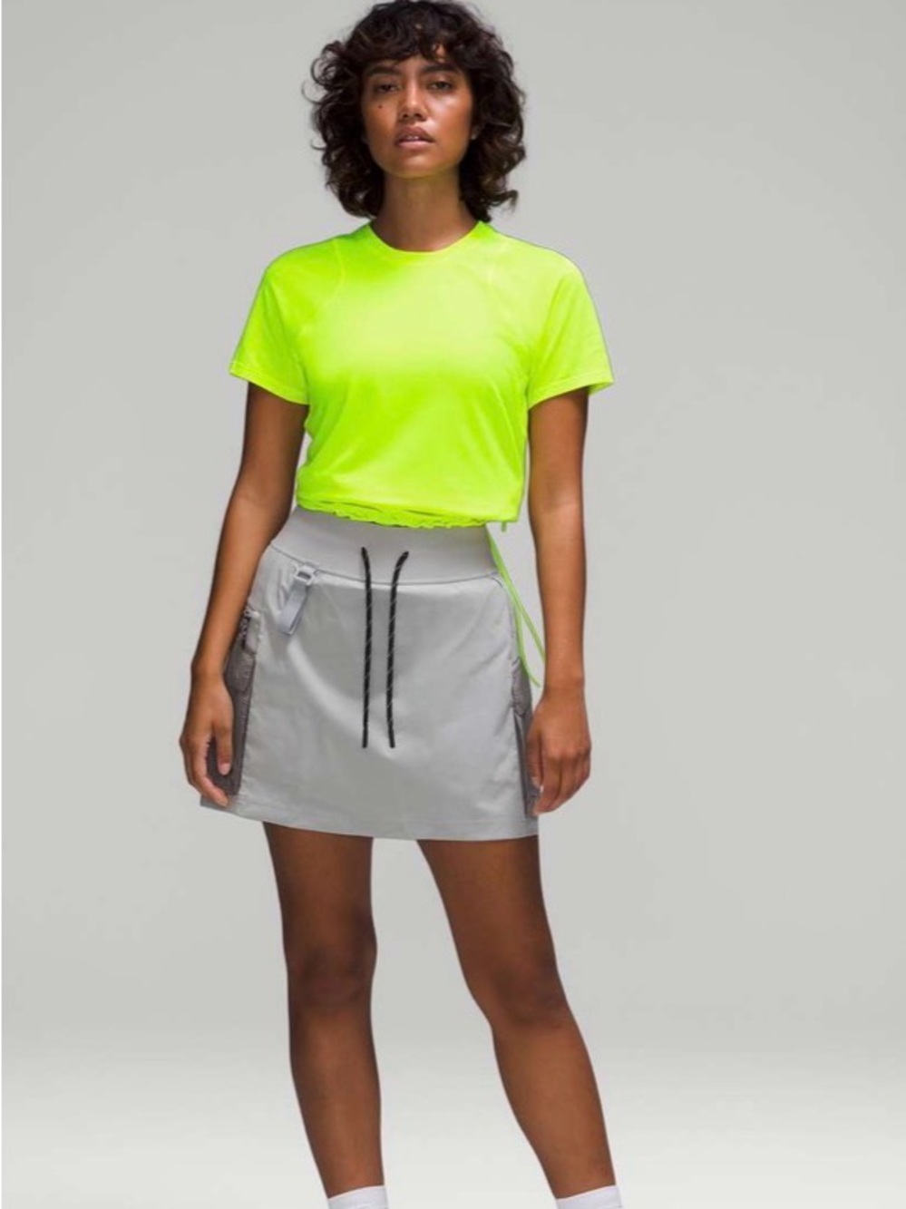 Lululemon Lightweight Cinch Hem Hiking Tee Yellow Size6